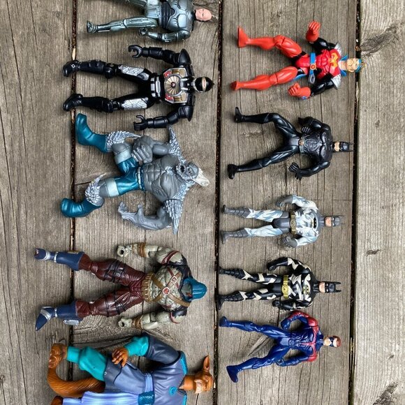 Lot Of 10 Vintage 1990s Batman Action Figures Kenner & Robocop, Power Rangers - Picture 9 of 10